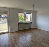 Hochwertig sanierte 3-Zi-Wohnung mit Südbalkon - Nürnberg Sebald