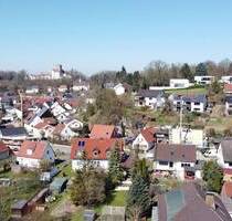 Großzügige und wertig modernisierte - bezugsfertige - Doppelhaushälfte in 89312 Günzburg-Reisensburg
