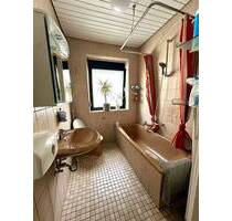 RESERVIERT!!! Mehrfamilienhaus mit Garten und 3 Garagen in 66787 Wadgassen