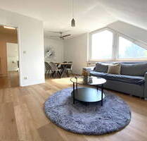Sonnendurchflutete Dachgeschosswohnung in top Lage - Köln Weiden