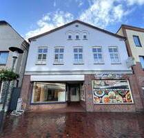 Geschäftshaus oder Baugrundstück in Einkaufsstraße von Barmstedt
