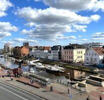 Exklusiver Wasserblick - 2 ZKB Wohnung am Stau in Oldenburg