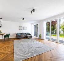 PROVISIONSFREI: Erstbezug nach Kernsanierung. 206?m² Bungalow, Garten & Garage. Objektvideo. - Bamberg Abtsberg