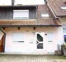 Direkt einziehen: Schönes Reihenhaus mit viel Platz - Bad Säckingen