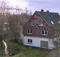 Modernisiertes Wohn-u.Geschäftshaus in Hürth Wohnfläche + Gewerbefläche 329 m² 4 PKW-Stellplätze