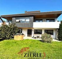 Gelegenheit! Architektenhaus in sehr gefragter ruhiger Lage, großer Garten, Doppelgarage u. Carport! - Ebersbach an der Fils / Roßwälden