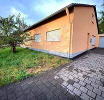 Doppelhaushälfte - Charmanter 3-ZKB-Bungalow mit Gartenanteil in ruhiger Lage von Gillenfeld