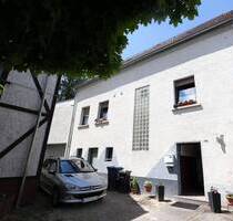 NEUER PREIS! Einfamilienhaus mit Baugrundstück in Oberwürzbach zu verkaufen - Sankt Ingbert / Oberwürzbach