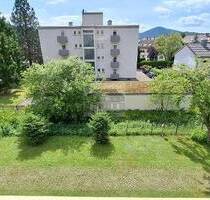 Geräumige 2 Zimmer-Wohnung mit Balkon - Gernsbach