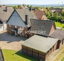 Charmantes Mehrgenerationenhaus mit Pool, Sauna und zusätzlichem Grundstück in naturnaher Lage - Rinteln Goldbeck