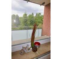 freie Wohnung - 2 Zimmer - 60 m2 - toller Schnitt 2 Zimmer + Loggia + Tiefgarage + Keller - - Hamburg Wandsbek