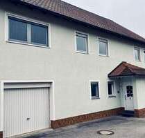 Freihstehendes Haus mit Garten, Balkon & Ausbaupotenzial - Bechhofen