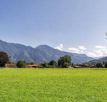 Weitläufige GARTENWOHNUNG mit freiem Bergpanorama in bester Lage von Rottach-Egern, 5 Min. zum See