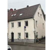 Gepflegte Doppelhaushälfte in zentraler Lage - Nähe Schwabengalerie, ideal für Paare oder Expats - Stuttgart Vaihingen