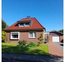 Sehr schönes Einfamilienhaus mit Garage in Rodenkirchen - Stadland