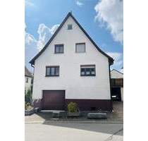 Wohnen in Zentraler Lage - 285.000,00&nbsp;EUR Kaufpreis, ca.&nbsp; 136,00&nbsp;m&sup2;&nbsp;Wohnfl&auml;che in Jettingen (PLZ: 71131) Unterjettingen