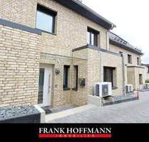 Neubau: Modernes, familienfreundliches Mittelreihenhaus in attraktiver Lage von Oststeinbek.
