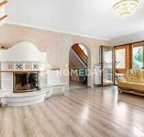 Stilvolle Wohnung mit Kachelofen, Loggia, Wintergarten und Stellplatz - Nürnberg Großgründlach