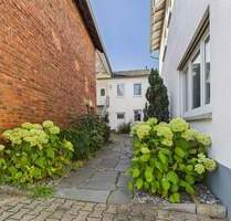 Mehrfamilienhaus in Lahnau - 650.000,00 EUR Kaufpreis, in Lahnau (PLZ: 35633) Dorlar