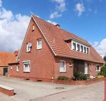 Sofort verfügbares Einfamilienhaus mit großem Grundstück in Holdorf