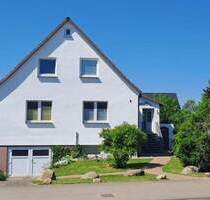 Freistehendes Einfamilienhaus mit schönem Grundstück in Boddennähe - Garz / Rügen Zudar