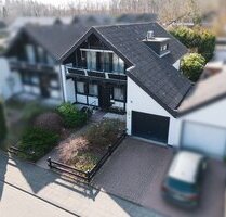 MANNELLA *Moderne Achitektur im Retrolook* familienfreundliches Design-Haus mit Stil und viel Komfort - Sankt Augustin / Birlinghoven