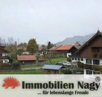 Gaißach: Wohnen auf dem Bauernhof schöne 2 Zi. DG Wohnung mit Bergblick