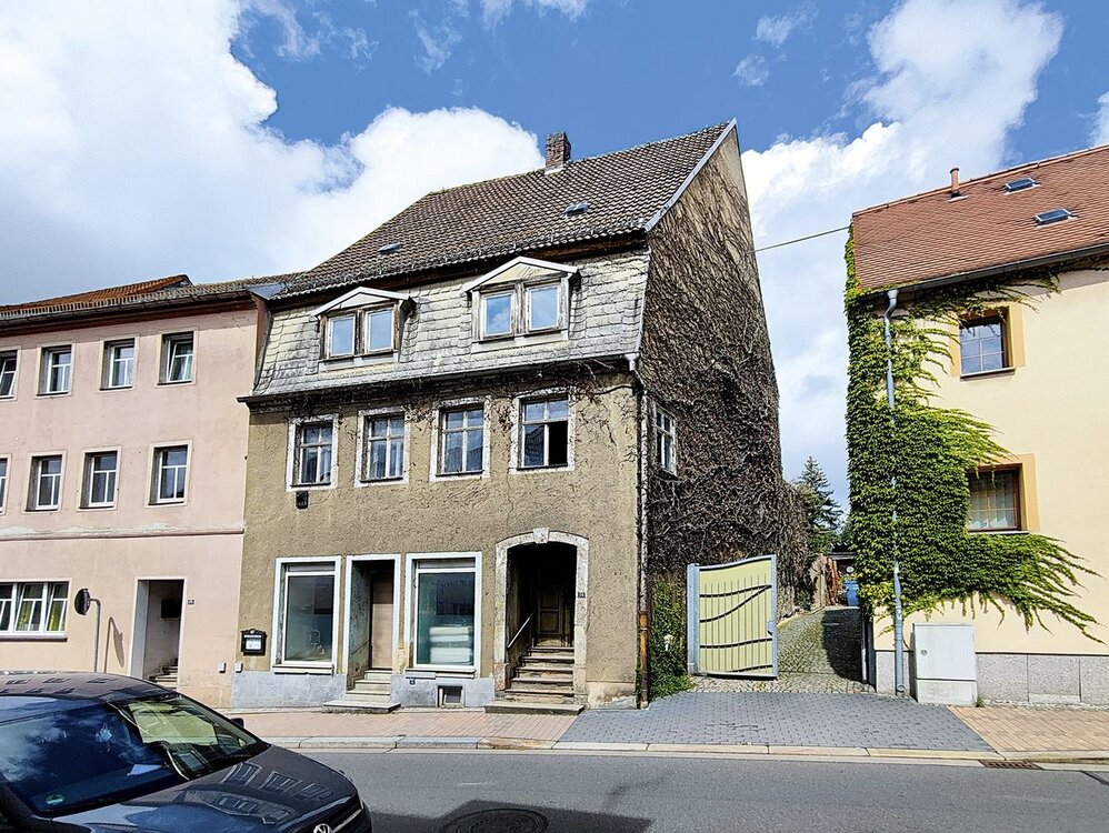 denkmalgeschütztes Wohnhaus in guter Lage - Roßwein