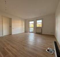 Schicke renovierte Wohnung mit Balkon - Zwickau Bahnhofsvorstadt