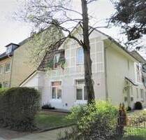 3 Zimmer Wohnung im Zweifamilienhaus in sehr schöner und zentraler Lage in Hamburg-Eidelstedt!