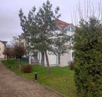 Wohnen am Wartenberg in ruhiger, naturnaher Lage - 3 RW mit Balkon, EBK und Stellplatz - Eisenach