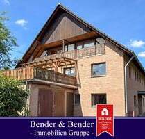 Solides Zweifamilienhaus mit Terrasse und Balkon in ruhiger Lage von Forst!