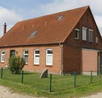 großes solides Wohnhaus mit 3 Wohneinheiten in Neukloster Perniek