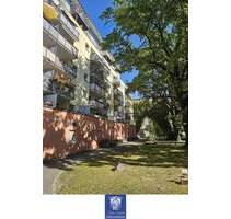 Traumwohnung mit Blick in den grünen Innenhof und zwei Balkonen in Elbnähe! Lift! - Dresden Pieschen-Süd