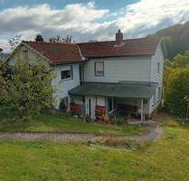 Kuscheliges Haus im Gründen - 245.000,00 EUR Kaufpreis, ca.  90,00 m² Wohnfläche in Coburg (PLZ: 96450) Innenstadt