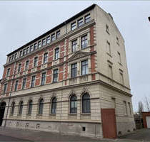Mehrfamilienhaus mit ehem. Pflegeheim 725m² Wohnfläche auf 4 Etagen, Altbau - Schönebeck (Elbe)