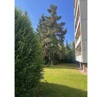 Helle und sonnige 3-12- Zimmer Wohnung. Zentrumsnahe Lage. Garage. EBK. LIFT. Renoviert. SOFORT BEZUG !!!! - Villingen-Schwenningen