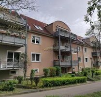langjährig vermietete Wohnung mit Balkon+Stellplatz - Altenburg