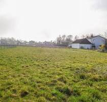 AIGNER - Großzügiges Baugrundstück für Mehrfamilienhaus mit Baugenehmigung in Hallbergmoos