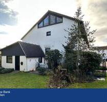 Ihre persönliche Ruheoase in Bremen... Gepflegtes Reihenendhaus in idyllischer Lage