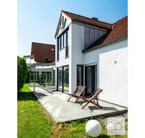 Großzügiges, helles EFH, 5 ZKB, ca. 150 m² + separate 2 ZKB ca. 49 m², Grund 717 qm, IN-Mailing Süd - Ingolstadt
