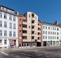 RARITÄT IM BELIEBTEN SCHLEUßIG Vermietete Etagenwohnung mit 2 Loggien & TG-Stellplatz - Leipzig