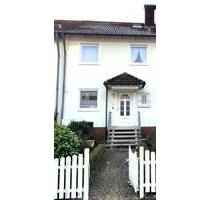 Großes, unterkellertes Reihenmittelhaus mit Garage in bevorzugter Lage in Eckersdorf - Eckersdorf / Donndorf