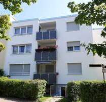 Großzügige 3 Zimmer-Wohnung in energetisch saniertem 3-Familien-Haus! - Waiblingen