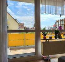 Gepflegte 3 Zimmer Wohnung mit Balkon, EBK uvm. direkt in Wendelstein