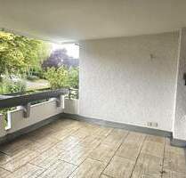 Helle Wohnung mit herrlichem Balkon in bester Lage - Gerlingen