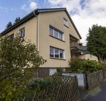 Attraktives Zweifamilienhaus in ruhiger Lage von Alzenau - Viel Platz & Erweiterungspotenzial