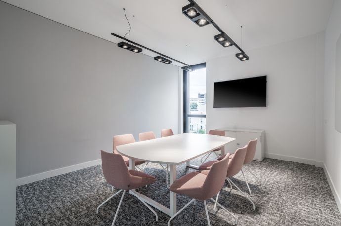 Voll ausgestatteter privater Büroraum für Sie und Ihr Team in Regus Unternehmerstadt - Düsseldorf Derendorf