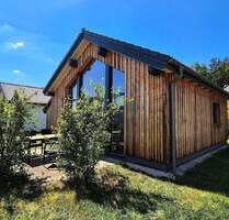Ruhe und Erholung genießen, im Thermen-Feriendorf Obernsees. Gemütlicher Bungalow, voll möbliert. Einzug sofort möglich. - Mistelgau