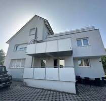 5 Zimmer Wohnung im Obergeschoss mit Garage und Stellplatz - Weil am Rhein